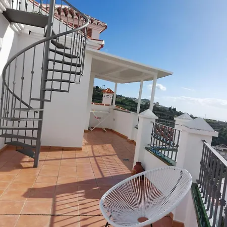Apartment Atico El Paraiso *